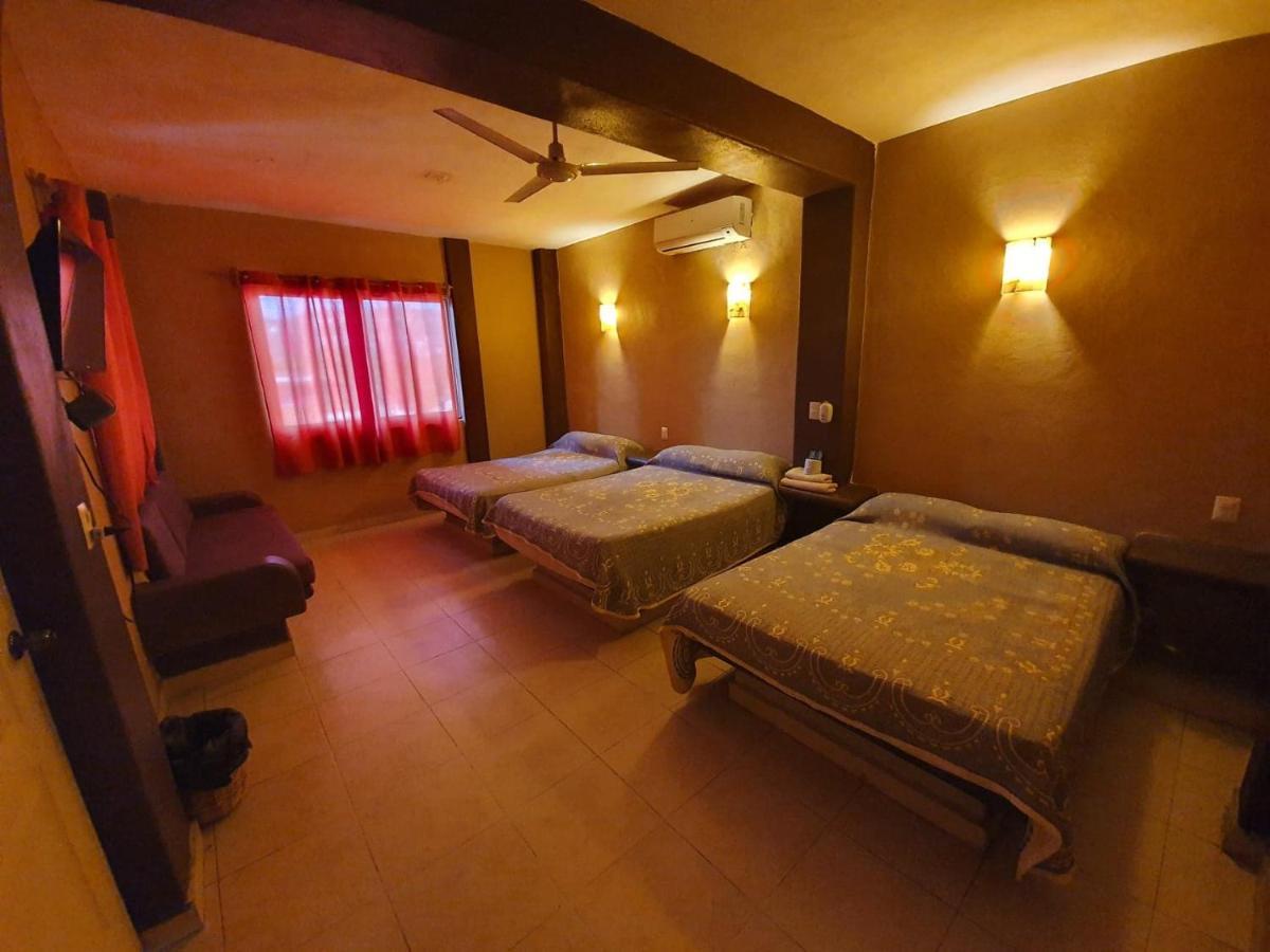 Hotel Amueblados Gaby Zihuatanejo Ngoại thất bức ảnh