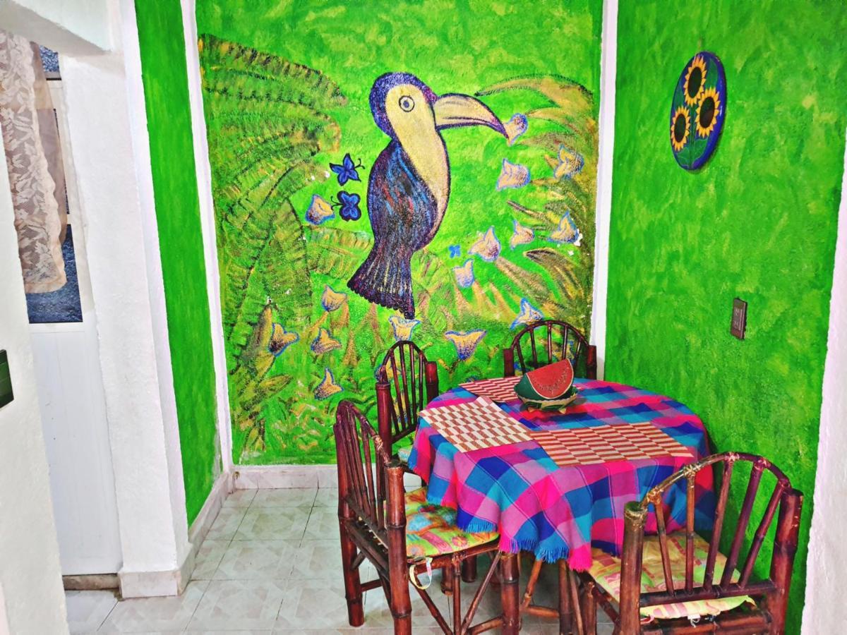 Hotel Amueblados Gaby Zihuatanejo Ngoại thất bức ảnh